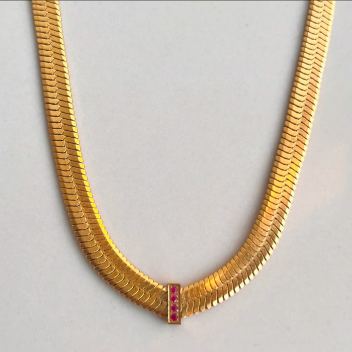 Edie necklace