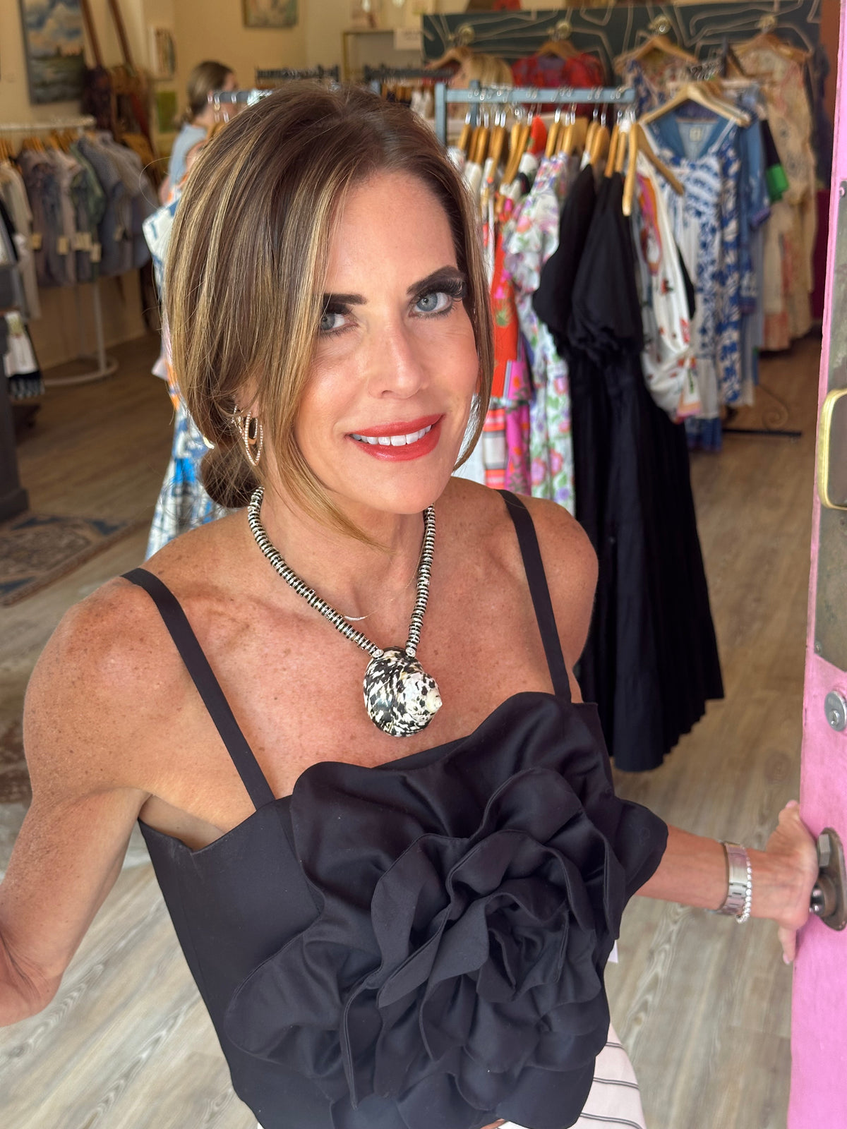 Sheila shell necklace