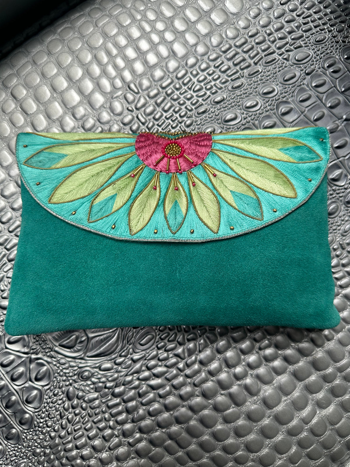 Lahaina handbag clutch